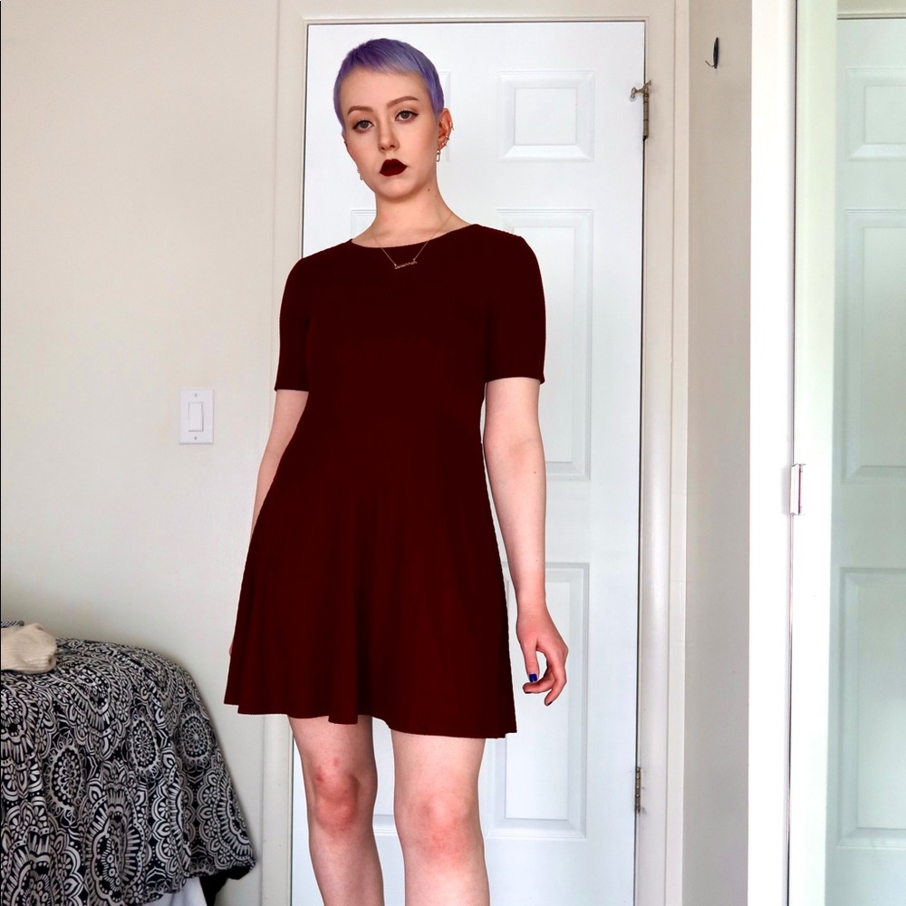 Maroon ribbed skater dress